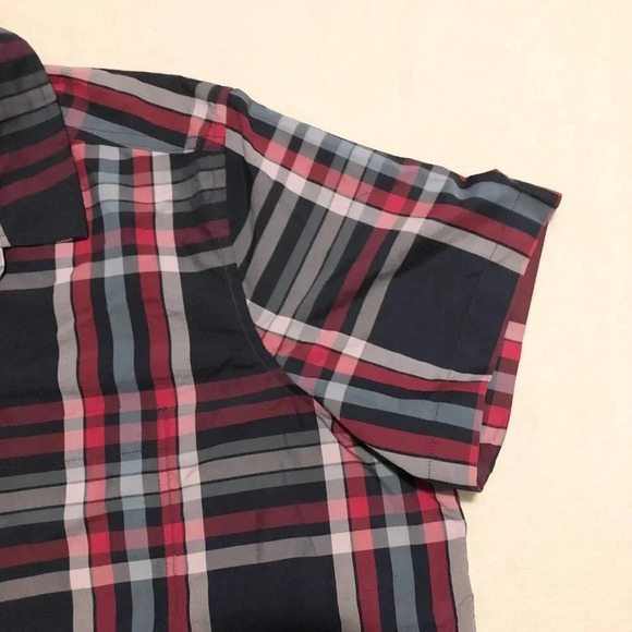 Eddie  Bauer Travex Button Shirt Womens Size XL Plaid Short Sleeve Shirt - Picture 3 of 16